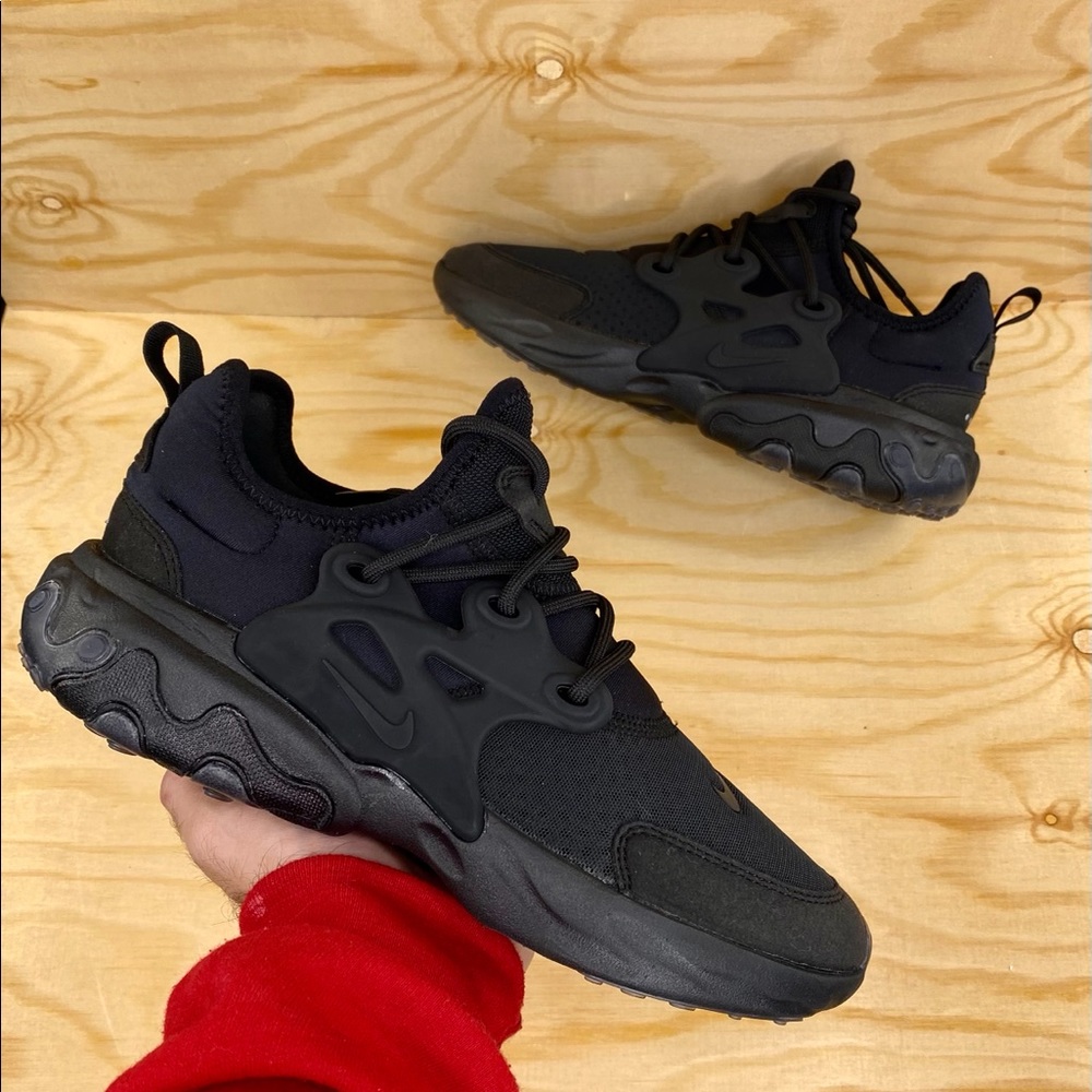 Nike React Presto Triple Black (GS) Athletic Shoes - Picture 7 of 7